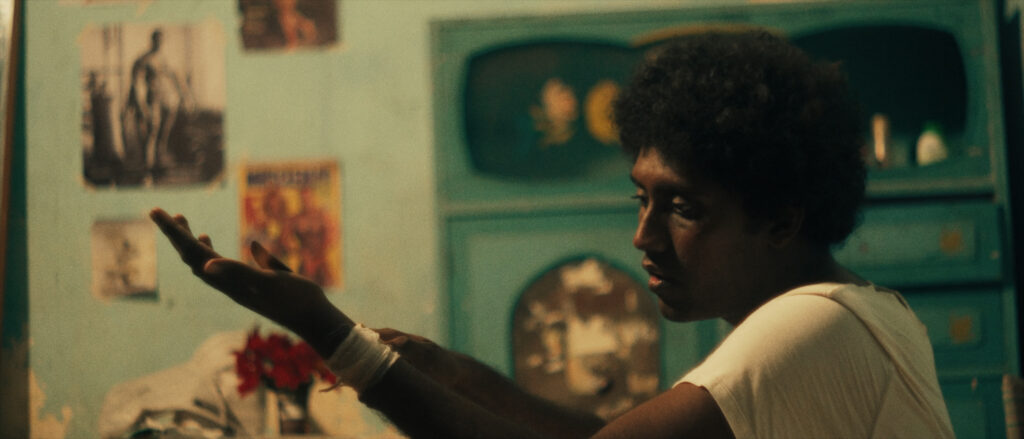 main.00 07 57 08.still008