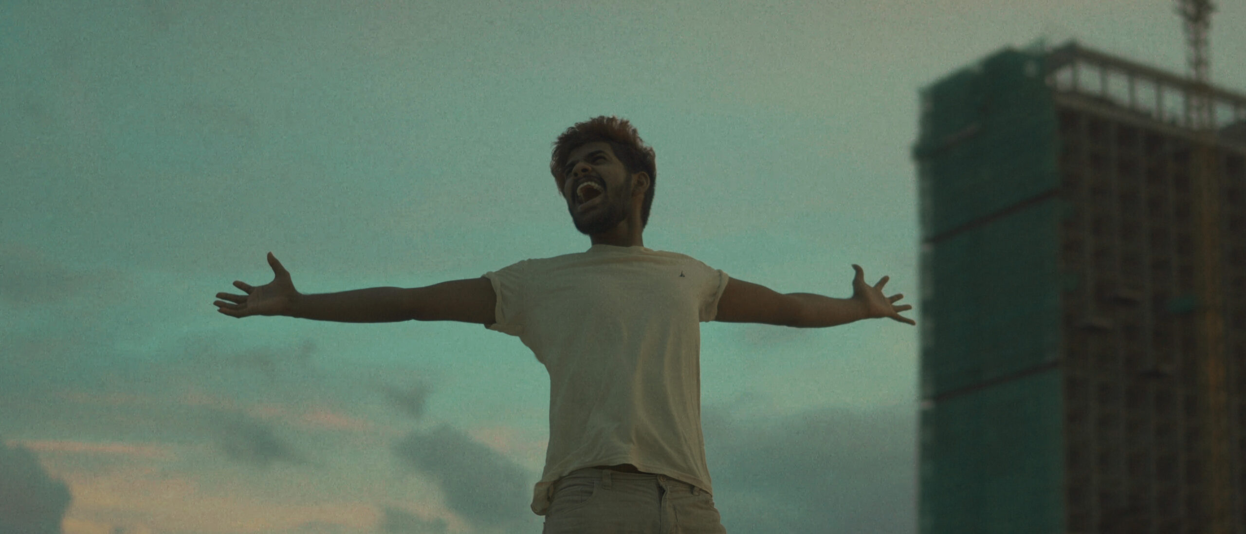 sequence 01.00 01 57 17.still050