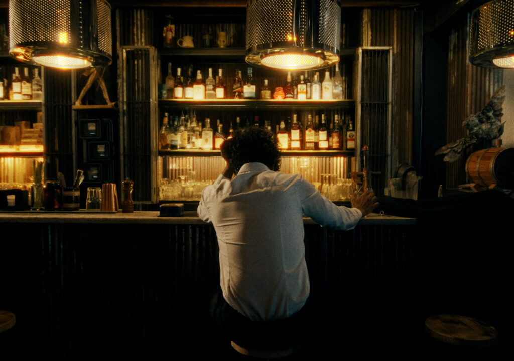 final.00 00 18 19.still010