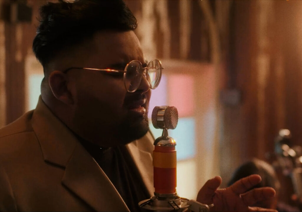 final.00 01 25 10.still019